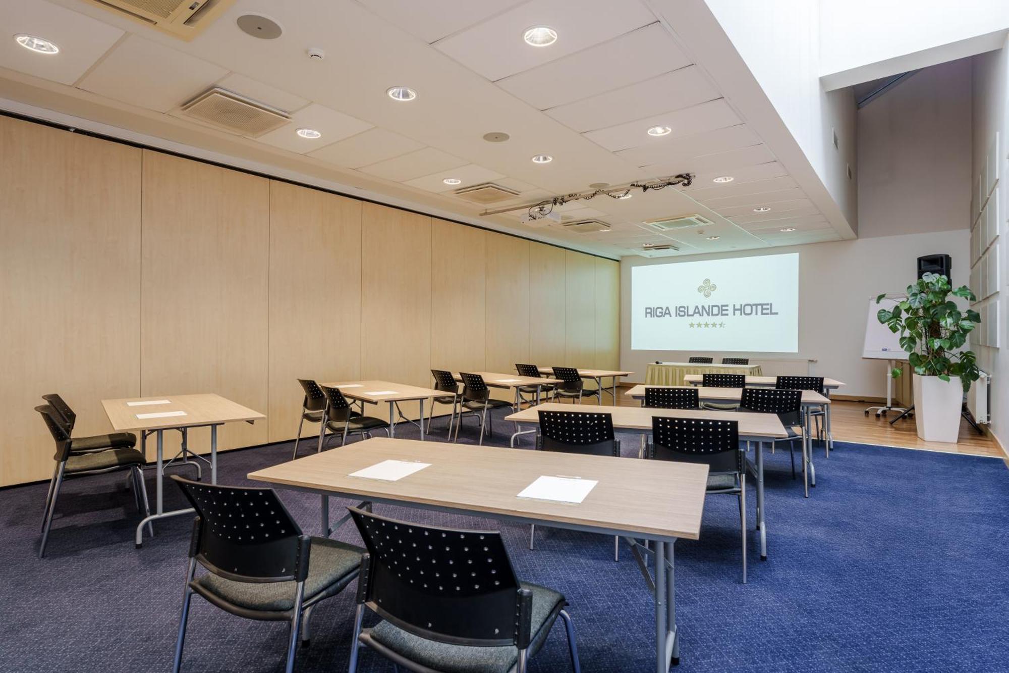 Riga Islande Hotel With Free Parking Extérieur photo